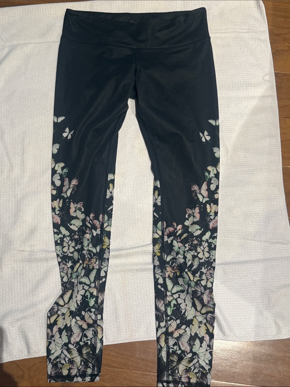 ALO Yoga Black Leggings with Pastel Butterfly Print